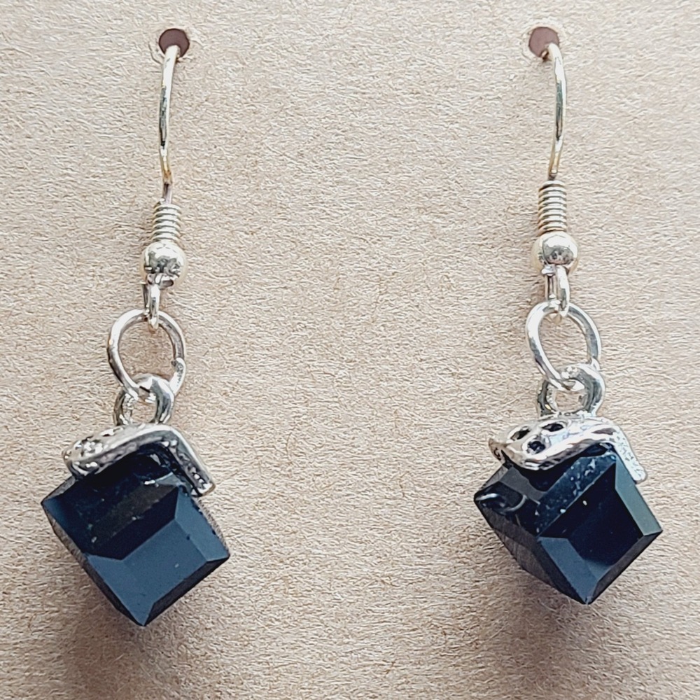Handmade Black Gemstone Cube Drop Earrings Silver Filigree Geometric Dangle